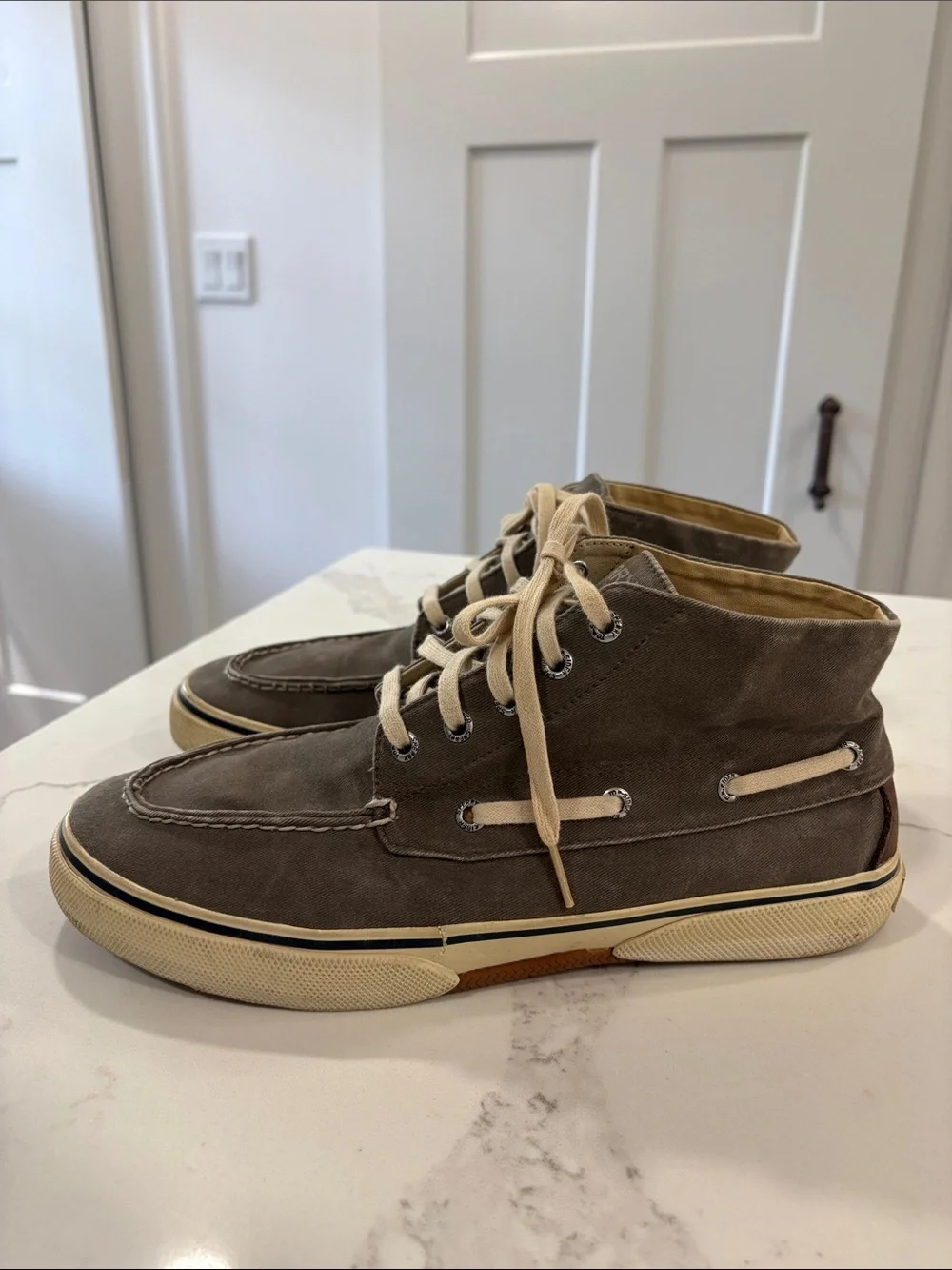 Sperry Men's Taupe Grey Canvas High-Top Boat Shoes Size 10.5